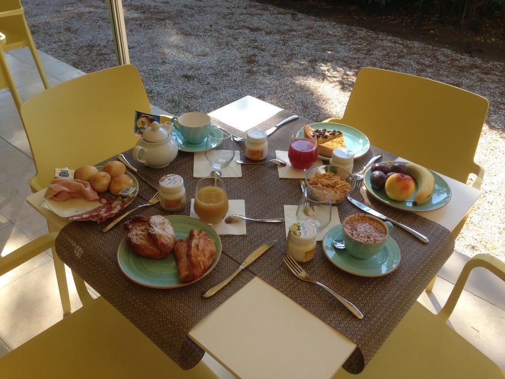 Costa 2*