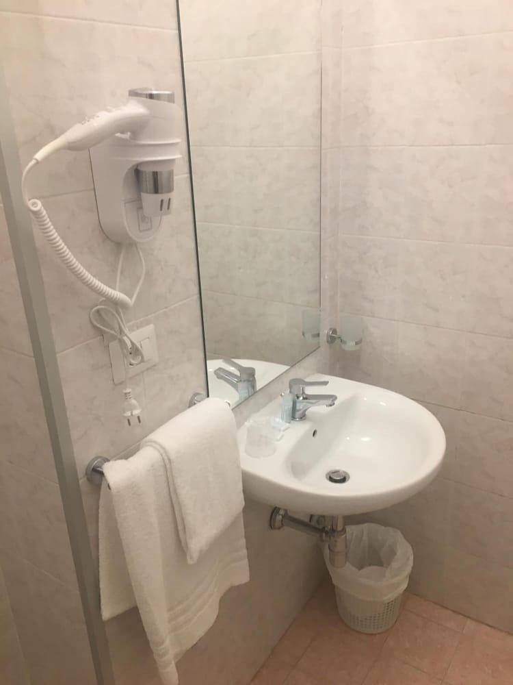 Hotel Costa 2*